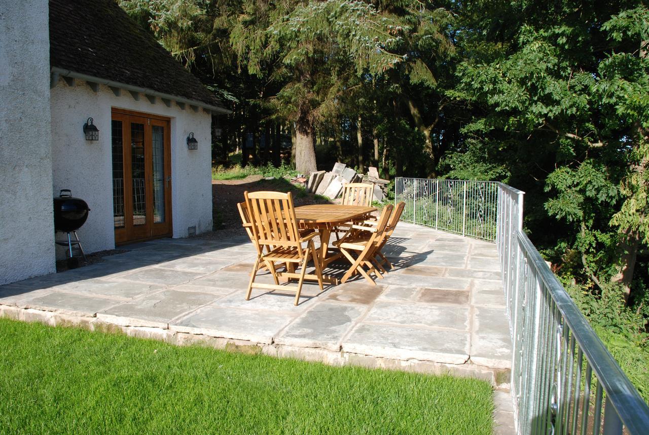 Sandford Country Cottages Newport-On-Tay Exterior photo