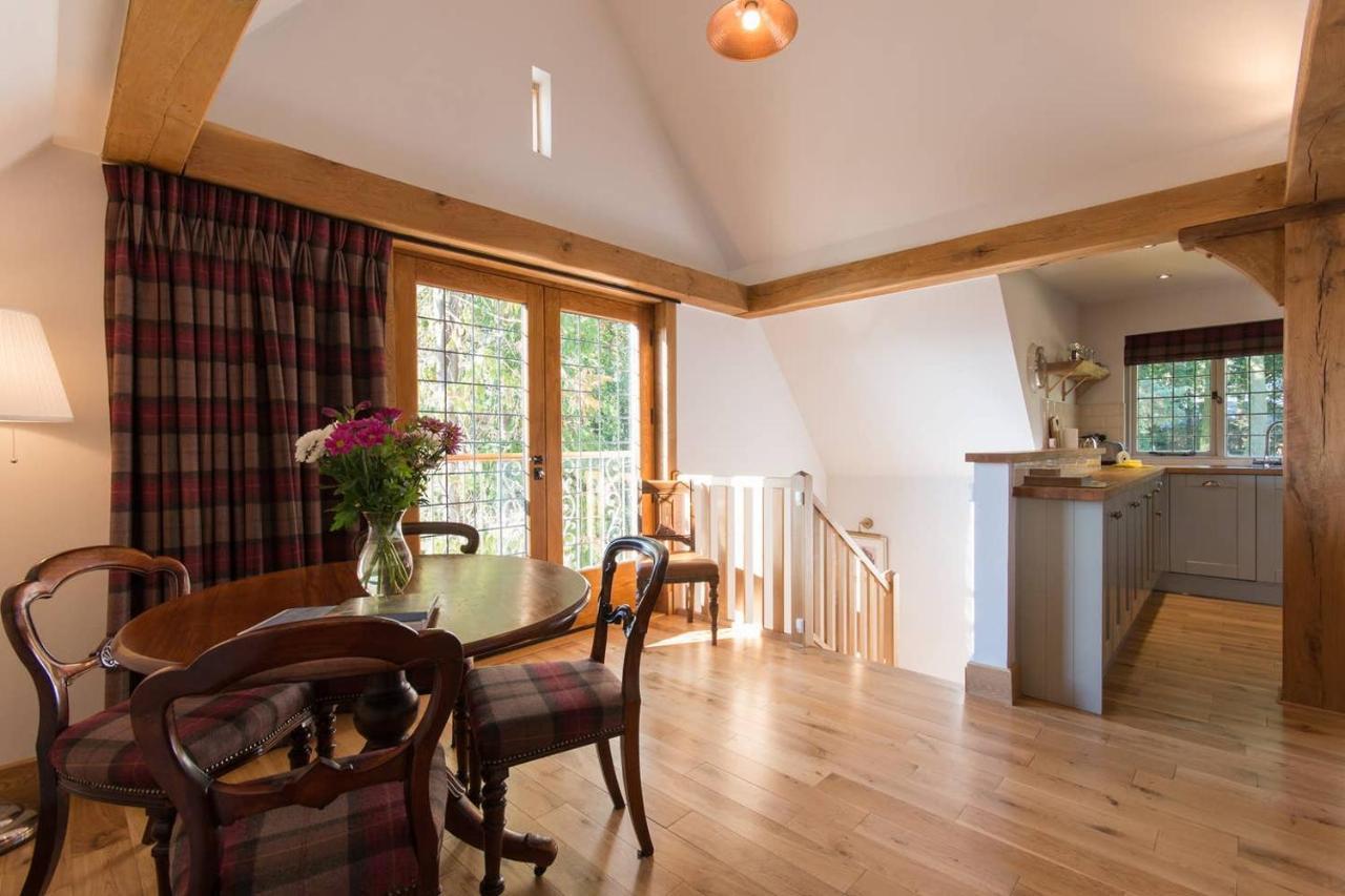 Sandford Country Cottages Newport-On-Tay Exterior photo